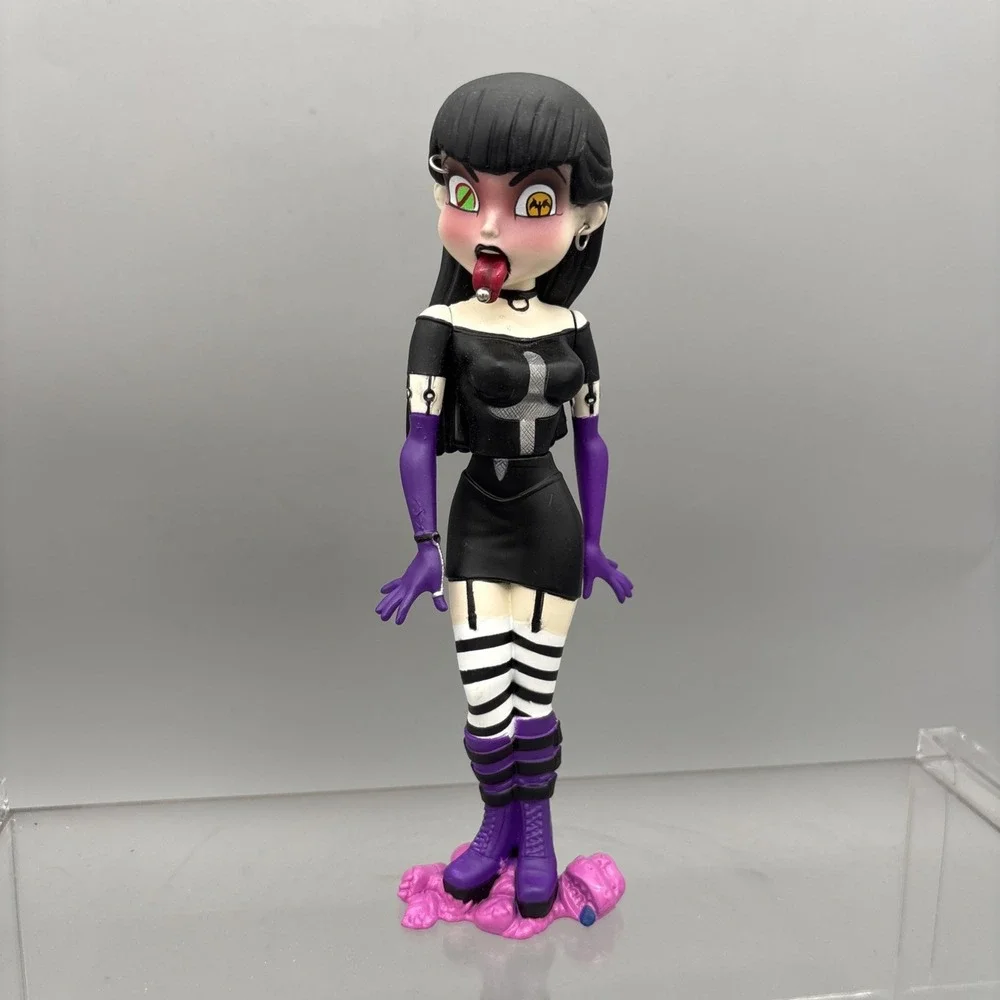 Bleeding Edge Goths BELLADONNA Series 1 Ltd Edition Goth Punk Figure 2003 Loose
